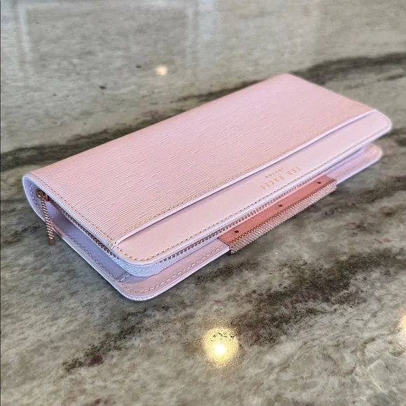 Ted Baker Light Pink Women's Wallet - Picture 1 of 8